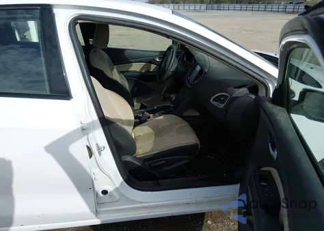 2016 Dodge Dart Sxt z USA, uszkodzony, nr VIN 1C3CDFBB3GD540307